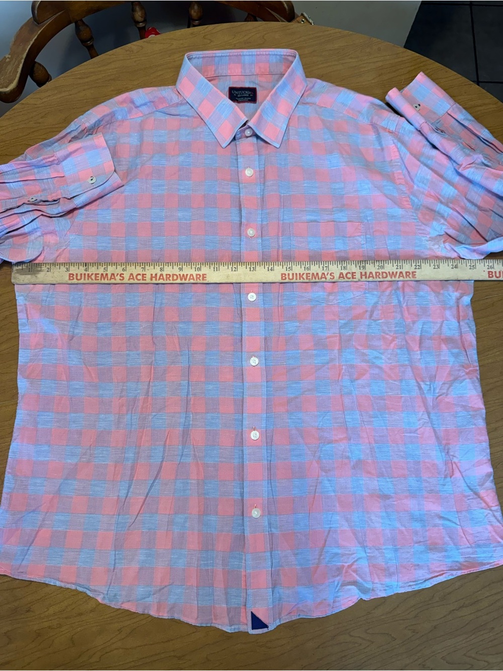 Untuckit Linen - Picture 3 of 5